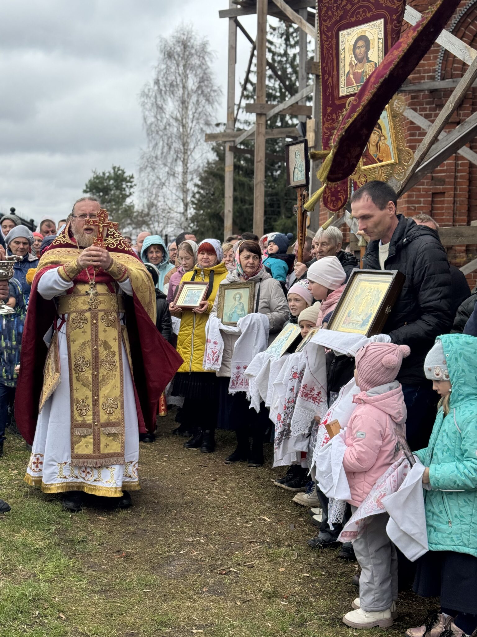 Крестный ход на Антипасху
